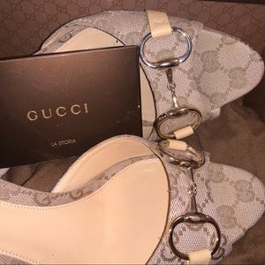 AUTHENTIC GUCCI STILETTOS
